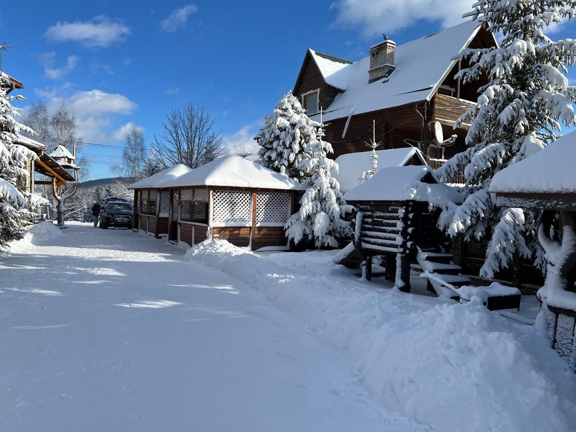 Panorama Karpat Hotel Iablunîțea Exterior foto